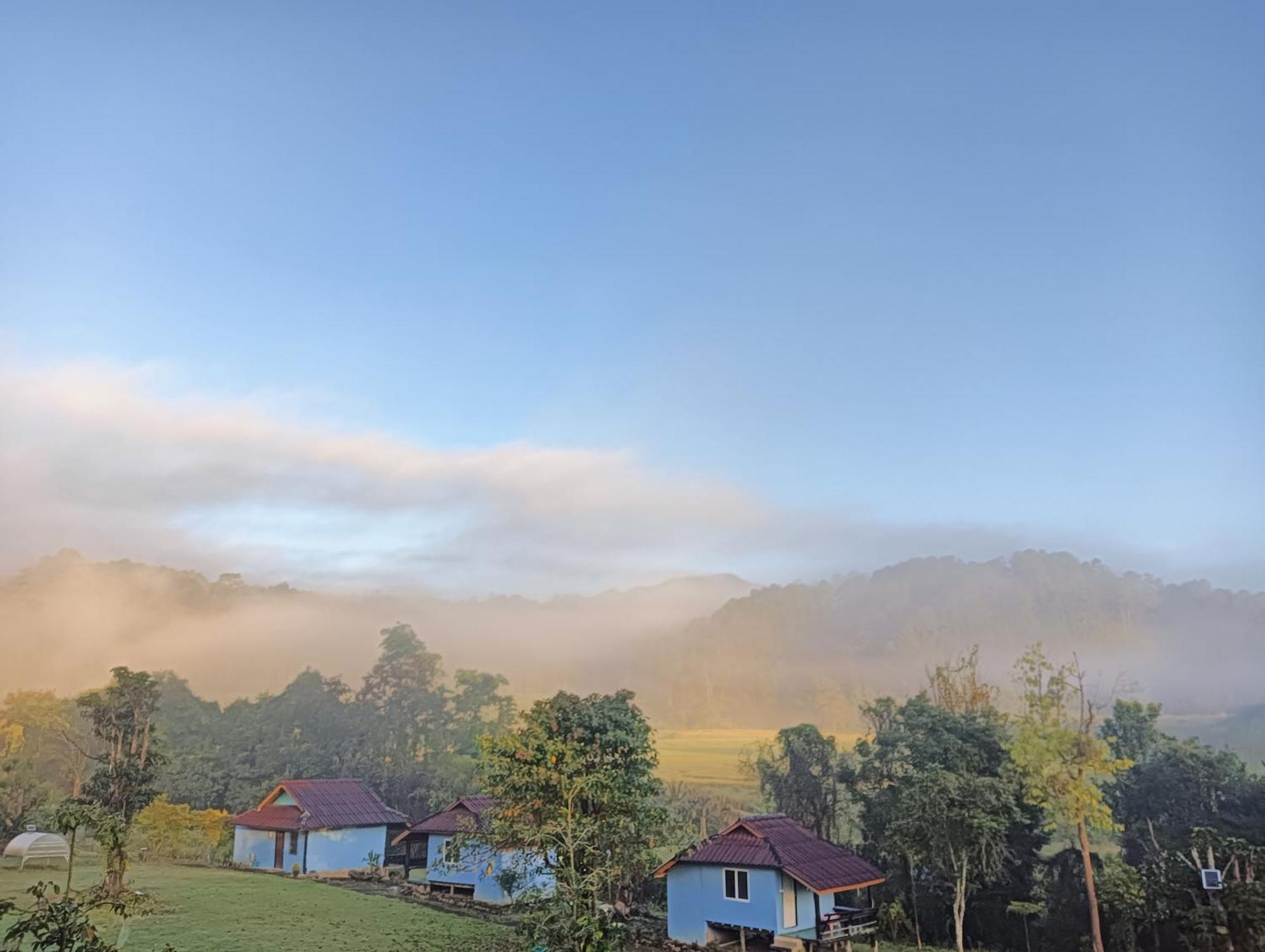 Mong Homestay Resort Pang Ung Exteriör bild