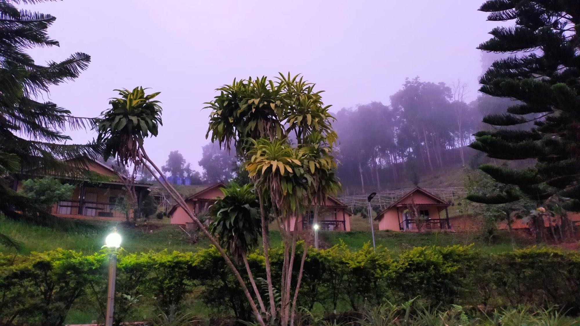 Mong Homestay Resort Pang Ung Exteriör bild