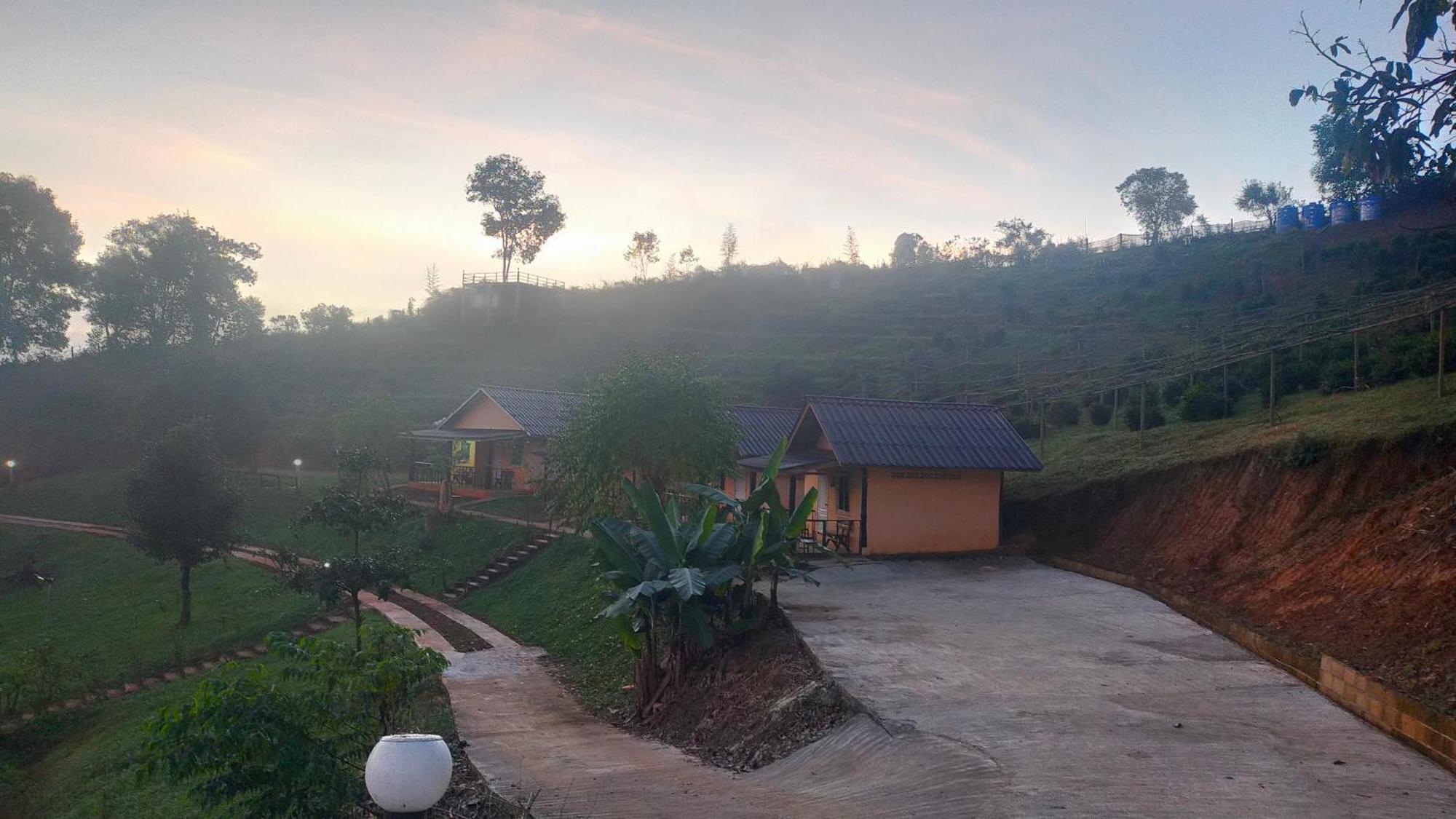 Mong Homestay Resort Pang Ung Exteriör bild